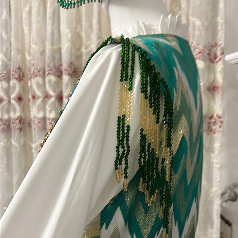 Turkish Embellished Green Vest with Gold beaded and rhinestones 3 pieces - Picture 5 of 14